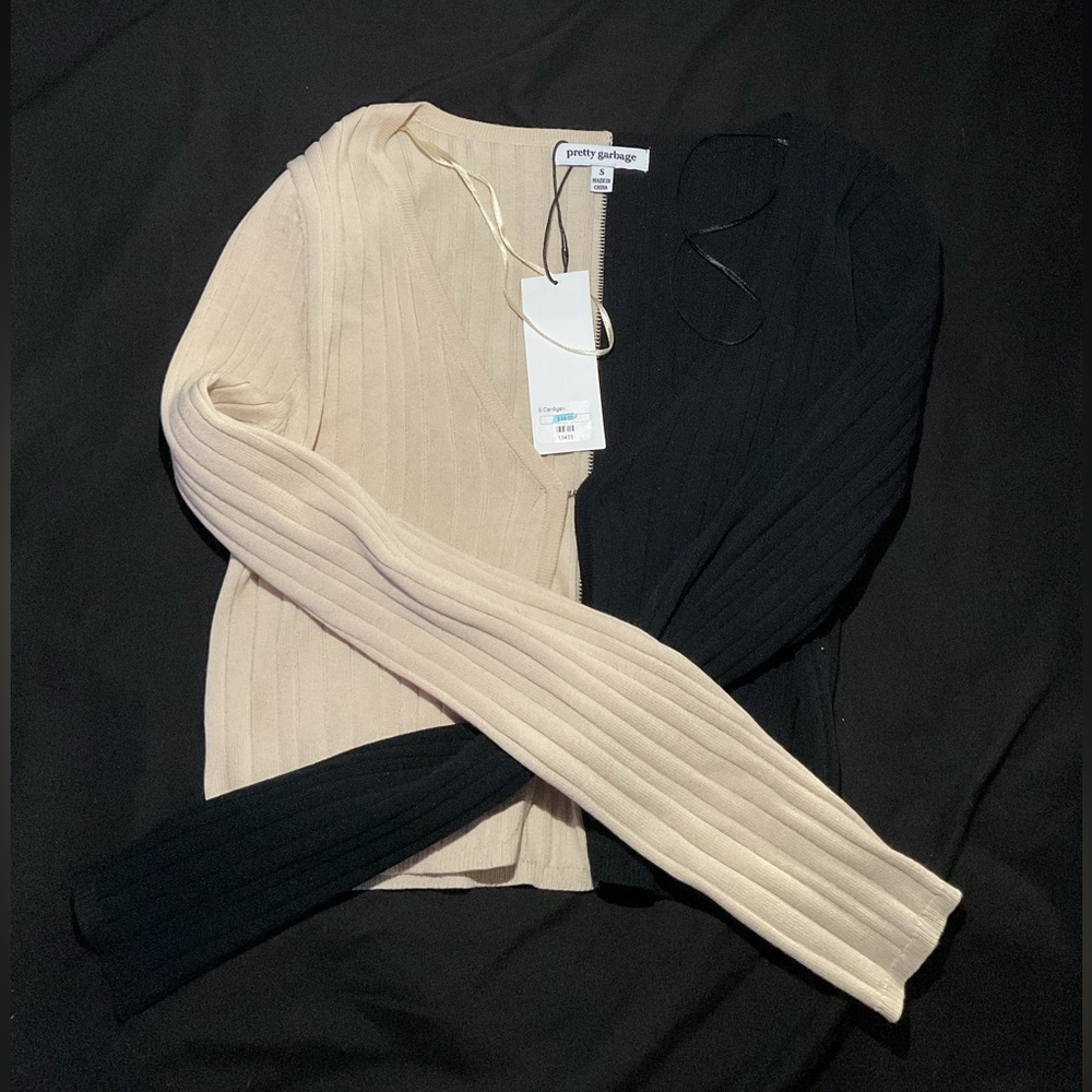Pretty Garage split color cardigan size small